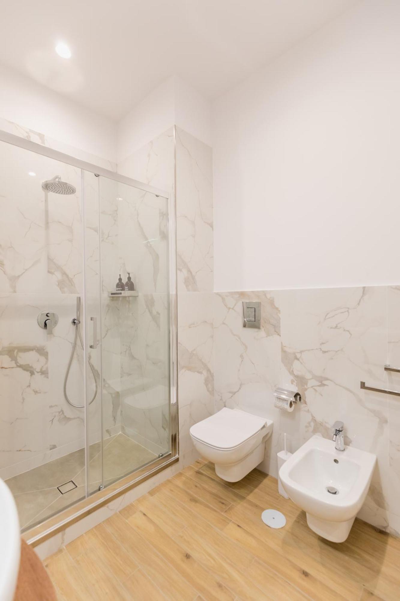 Apartment Dado *